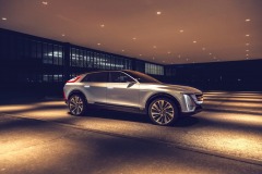 Cadillac LYRIQ pairs next-generation battery technology with a bold design statement which introduces a new face, proportion and presence for the brand’s new generation of EVs. Images display show car, not for sale. Some features shown may not be available on actual production model.