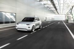 fiat_concept_centoventi_car_design_award_electric_motor_news_06