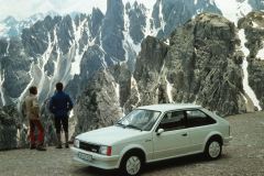 1983-Opel-Kadett-GTE-12433