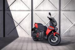 seat_-e-Scooter_electric_dmotor_news_04