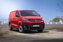 Opel-Vivaro-Panel-Van-505762_0