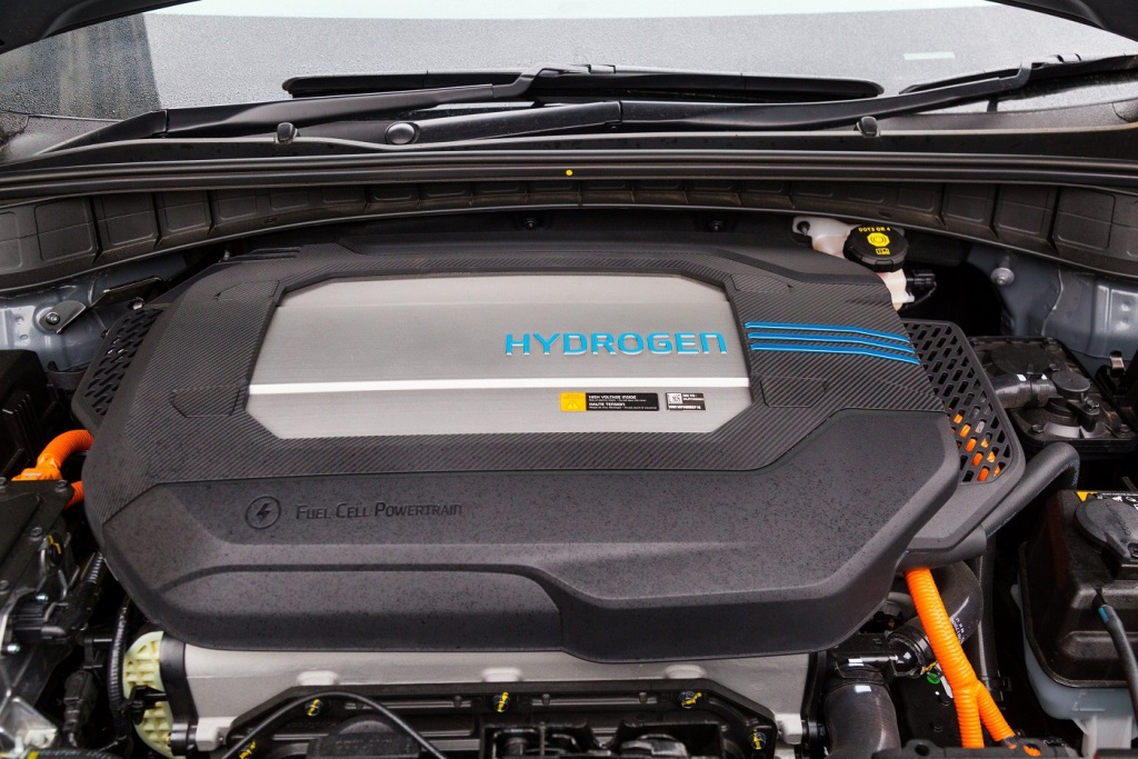 Hyundai UK demonstrates the Hydrogen-powered Nexo that not only produces completely clean emissions but also cleans up the air its engine ingests, thanks to a filtration system developed by scientists at University College London. UCL London, October 17 2018.
