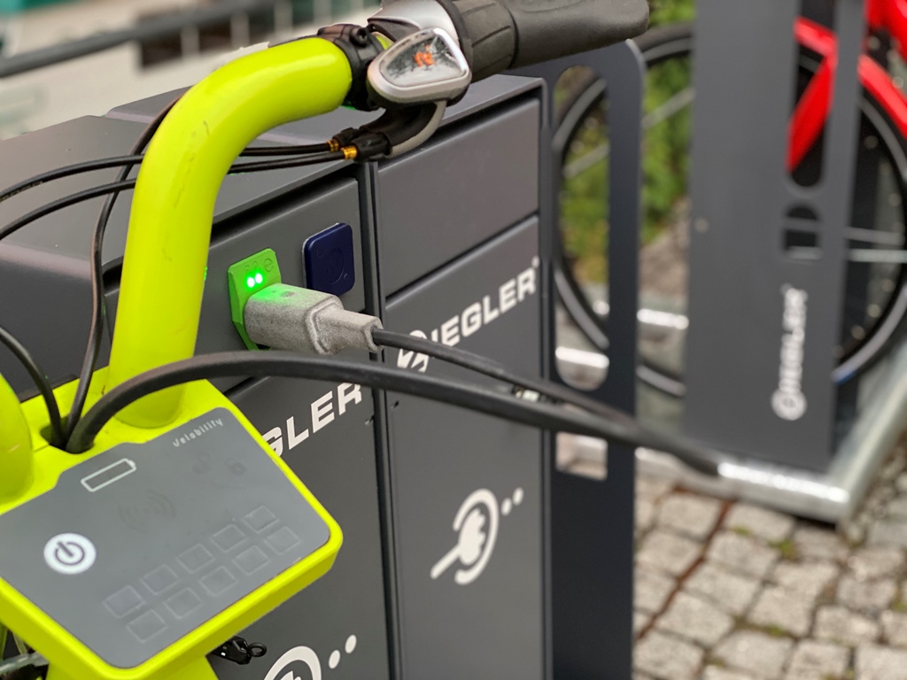energy_bus_lev_charge_station_electric_motor_news_28