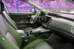 04_Honda-2018-Clarity-plug-in-hybrid-interiors