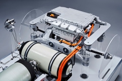 bmw_i_hydrogen_fuel_cell_electric-motor_news_10