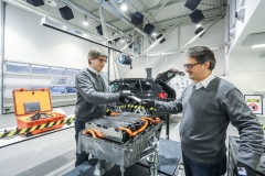 bmw_technology_innovation_los_angeles_electric_motor_news_18