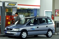 Opel-Zafira-61681