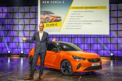 2019-Opel-goes-Electric-Michael-Lohscheller-Corsa-e-507071