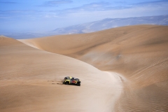 Sebastien Loeb and Daniel Elena in the Peugeot 3008 of the PH-Sport navigating in the sand during stage 6 of the Dakar Rally, between Arequipa and San Juan de Marcona, Peru, on January 13, 2019. // Eric Vargiolu / DPPI / Red Bull Content Pool // AP-1Y4A57HP52111 // Usage for editorial use only // Please go to www.redbullcontentpool.com for further information. //