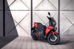 seat_-e-Scooter_electric_dmotor_news_03