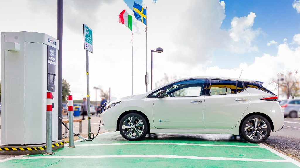 Nissan e IKEA accelerano la mobilità elettrica in Italia