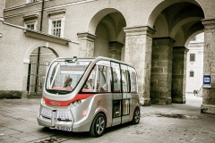 Minibus, Salzburg Research, Selbstfahrender Minibus, Salzburg, 20161017, (c)wildbild