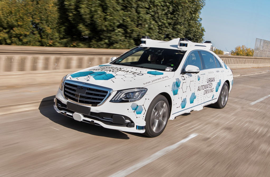 mercedes_urban_automated_driving_electric_motor_news_02