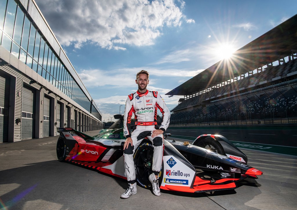 René Rast drives Audi Formula E car for the first time