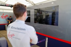 Robin Frijns (NLD), Envision Virgin Racing watches a television in the garage