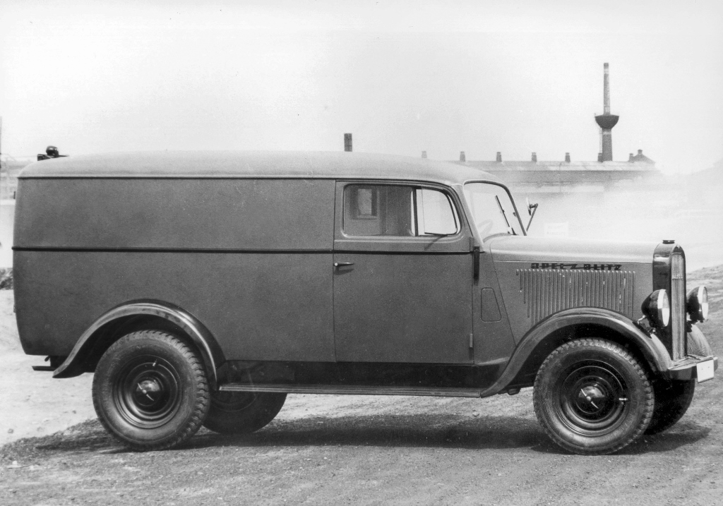 Opel Blitz 1 to Kastenwagen (1935)