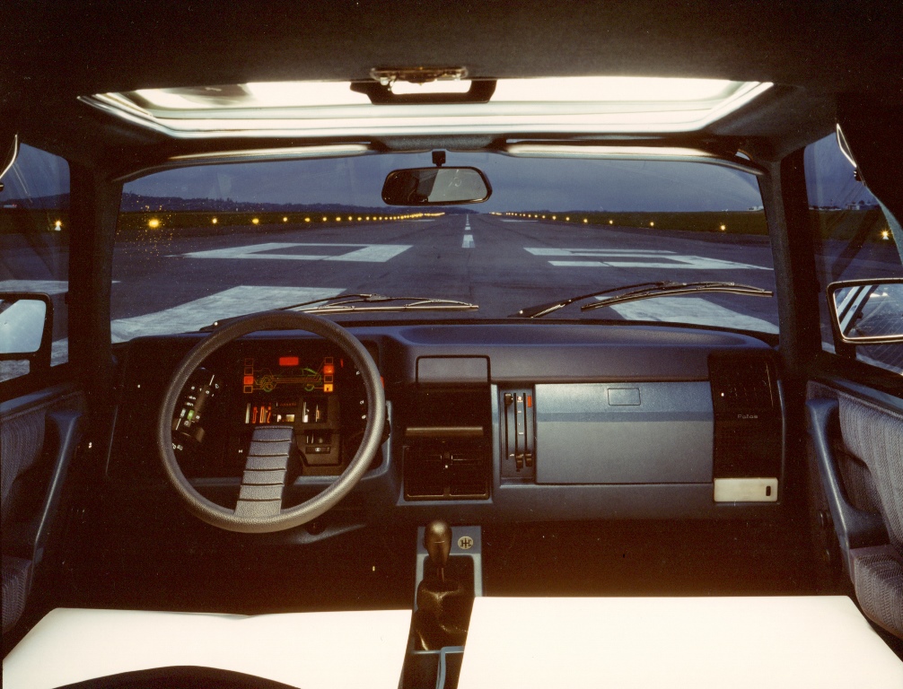 Plancia-di-bordo-GSA-1983