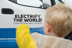 nissan_electric_icecream_van_electric_motor_news_09