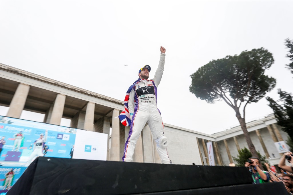 Sam Bird (GBR), DS Virgin Racing, DS Virgin DSV-03, wins the Rome ePrix.