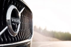New Volvo V90 Cross Country detail