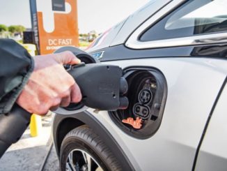 Chevrolet EVgo ChargePoint e Greenlots per ricarica