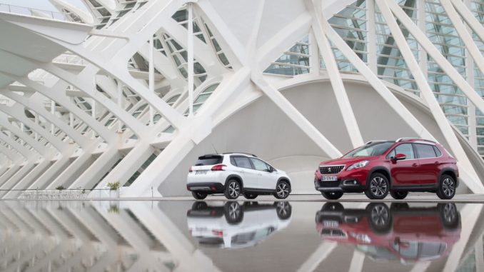 Nuova Peugeot 2008 Motore PureTech Turbo