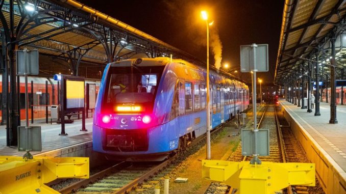 Alstom e Snam treni a idrogeno in Italia