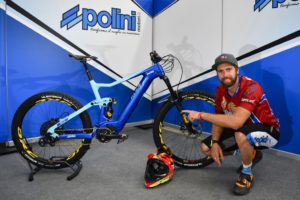 Thomas Oldrati in pista con le e-bike cross di Polini