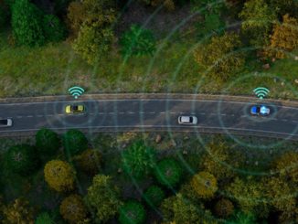 mobilità del futuro, con auto connesse e smart road