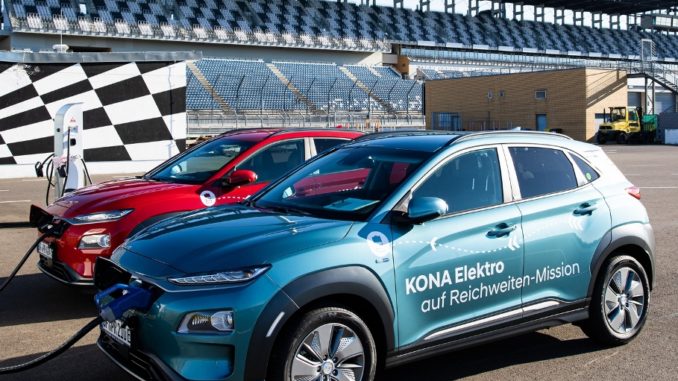 Hyundai Kona Electric record autonomia