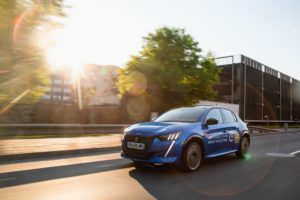 Vittoria della Nuova Peugeot e-208 all’Electric Race in Lituania