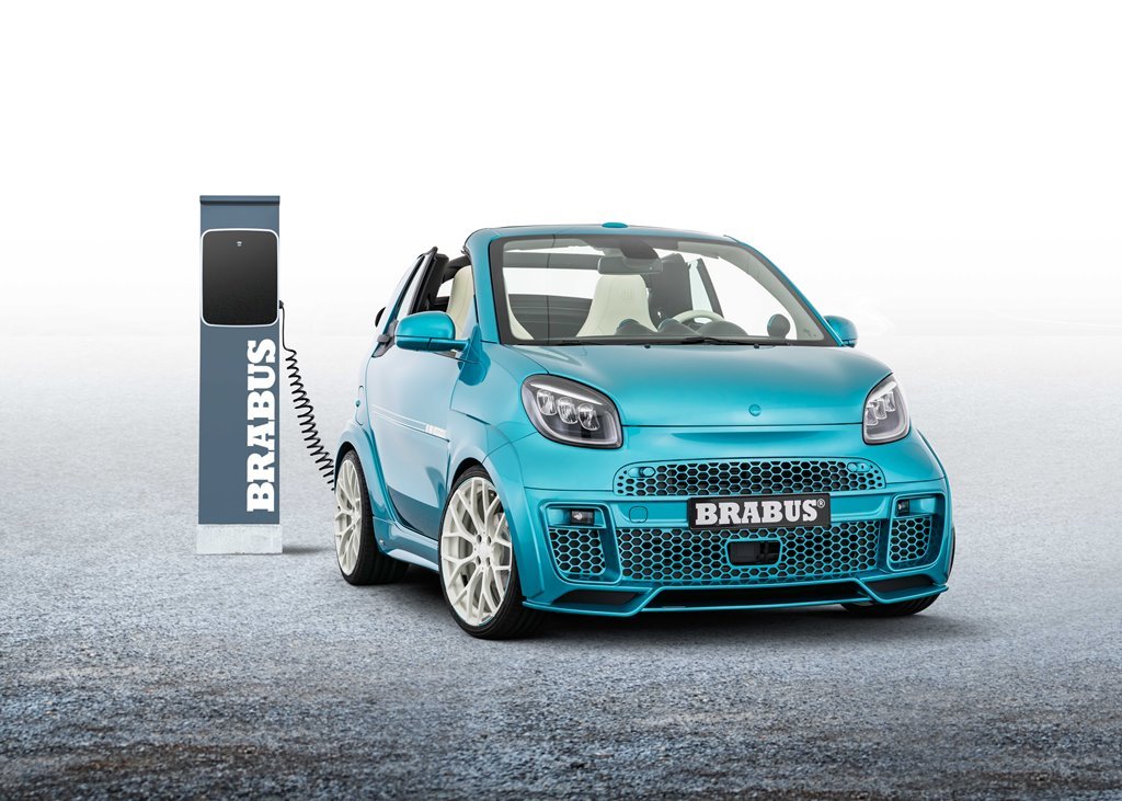 2022 Smart EQ ForTwo Racing Green Edition: Brabus-badged electric