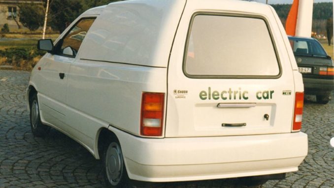 Storia. Škoda elettrificata