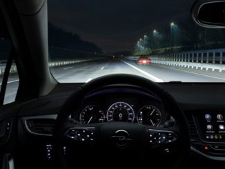 La tecnologia dei fari IntelliLux LED di Opel