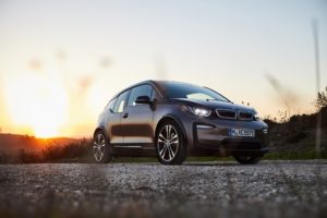 Da BMW, più di 7 milioni di veicoli elettrificati entro il 2030
