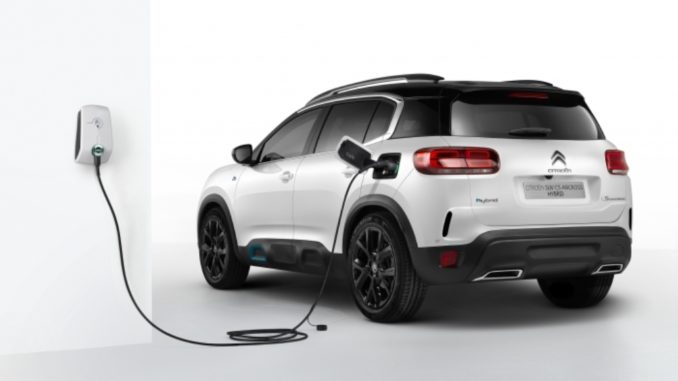 Cavo da 7,4 kW per la ricarica del SUV Citroën C5 Aircross Hybrid Plug-in