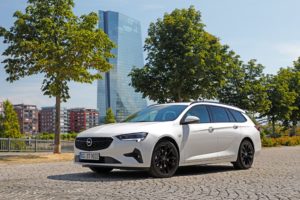 nuova ammiraglia Opel Insignia Grand Sport e Sports Tourer