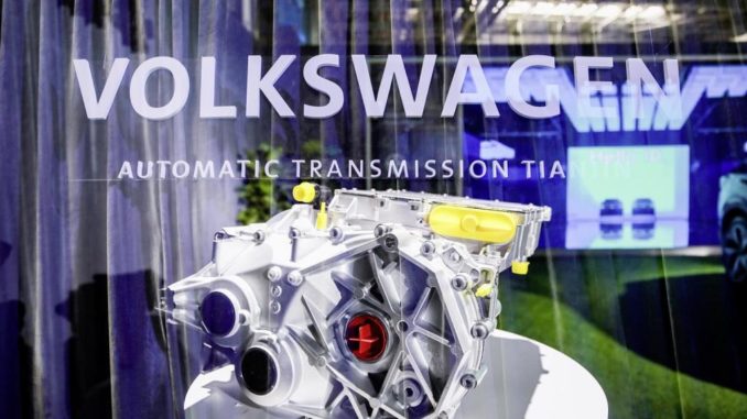 Volkswagen avvia la produzione di motori elettrici in Cina