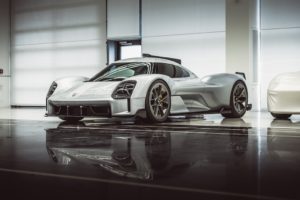 “Porsche Unseen” mostra il mondo delle inedite concept car