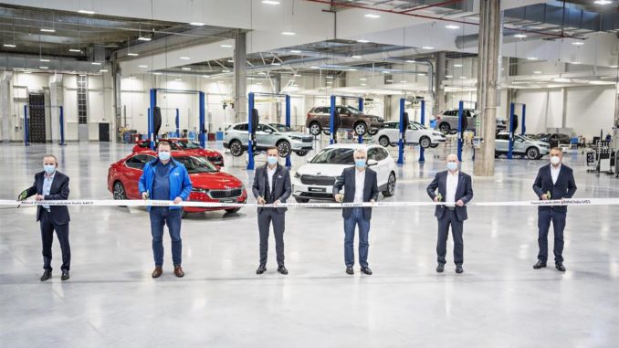 Nuovo centro di collaudo all’avanguardia inaugurato da Škoda Auto