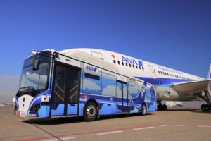 BYD e la navetta aeroportuale autonoma che aiuterà ANA a costruire un aeroporto intelligente