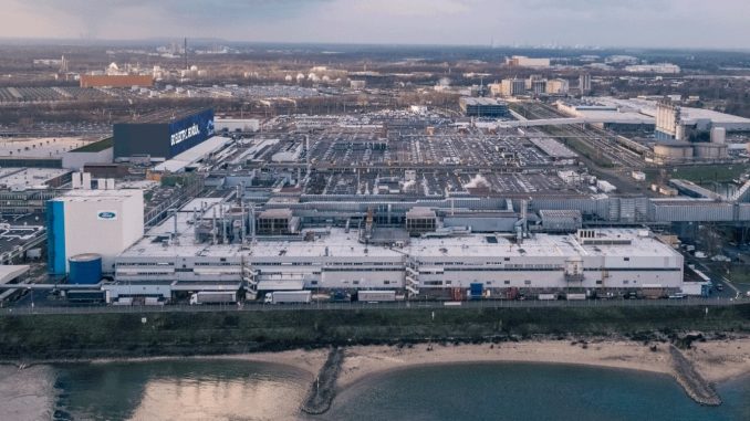 Ford trasforma il suo sito produttivo di Colonia