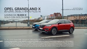 Mika insieme a Opel Grandland X Plug-in Hybrid in televisione