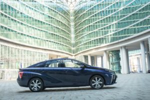Toyota Mirai presentata agli assessori della Regione Lombardia