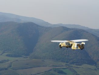 The AeroMobil prova la sua ultima macchina volante