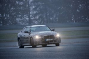 Il fascino sportivo della BMW i4 a trazione elettrica
