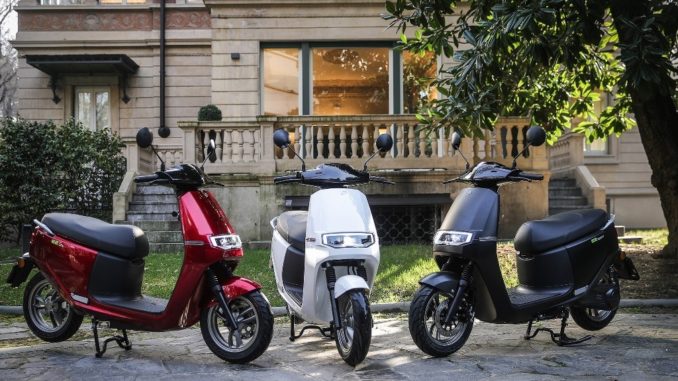 Italy2Volt lancia il brand Ecooter con le due versioni E2 City ed E2 Sport