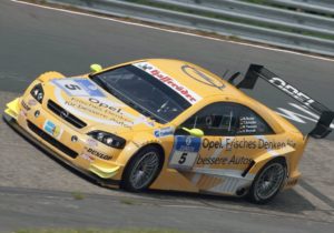 Timo Scheider ospite al via della ADAC Opel e-Rally Cup