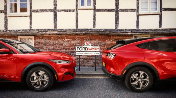 Lancio di Mustang Mach-E a Fordwich, la città più piccola del Regno Unito