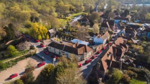 Lancio di Mustang Mach-E a Fordwich, la città più piccola del Regno Unito